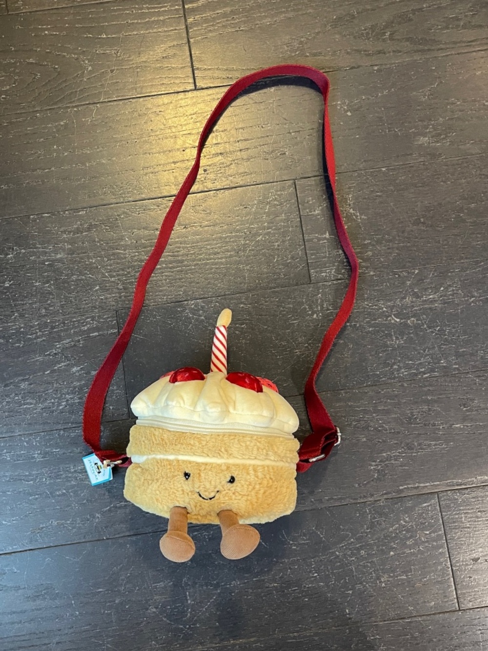 BNWT RARE Jellycat Amuseable Fluffy Cake Crossbody Bag Gift Adjustable Strap